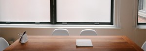 contact_page_desk